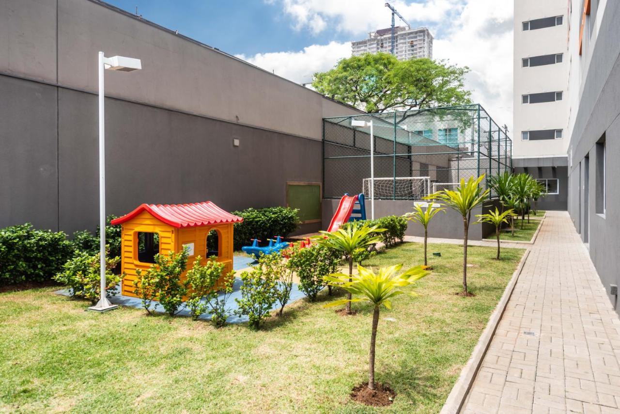 Design Prox Ao Metro Bras Com Piscina São Paulo